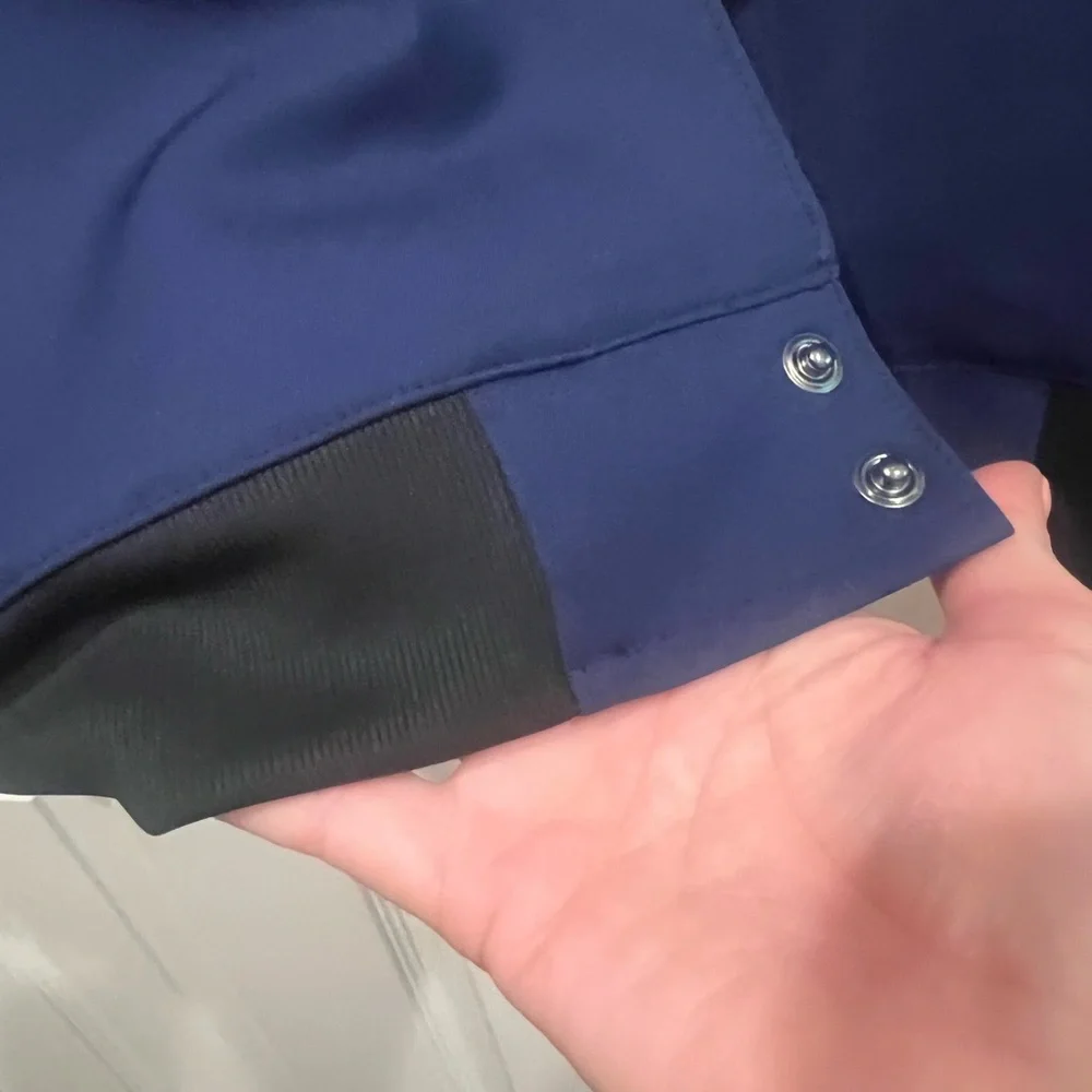 NWT- claim defame brand hyper lite navy and black bomber jacket - Picture 7 of 9